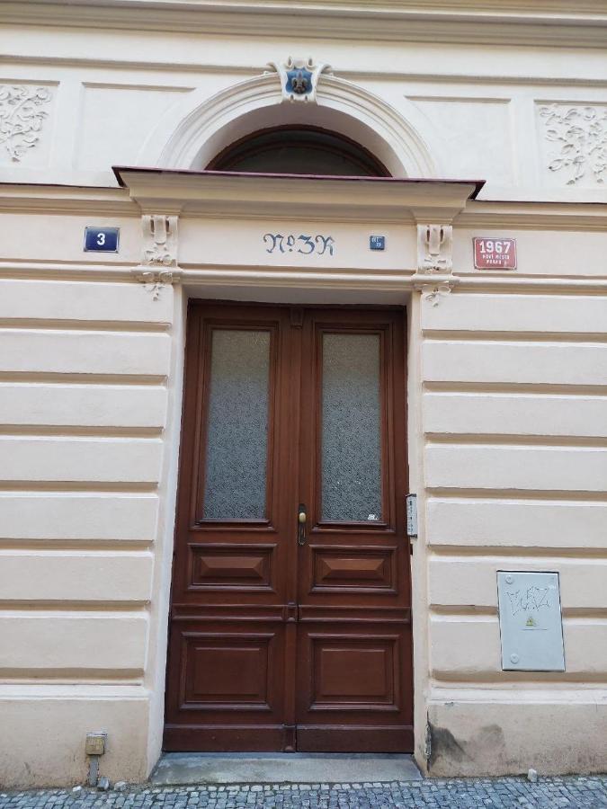 Ai Quattro Angeli Aparthotel Prague Luaran gambar
