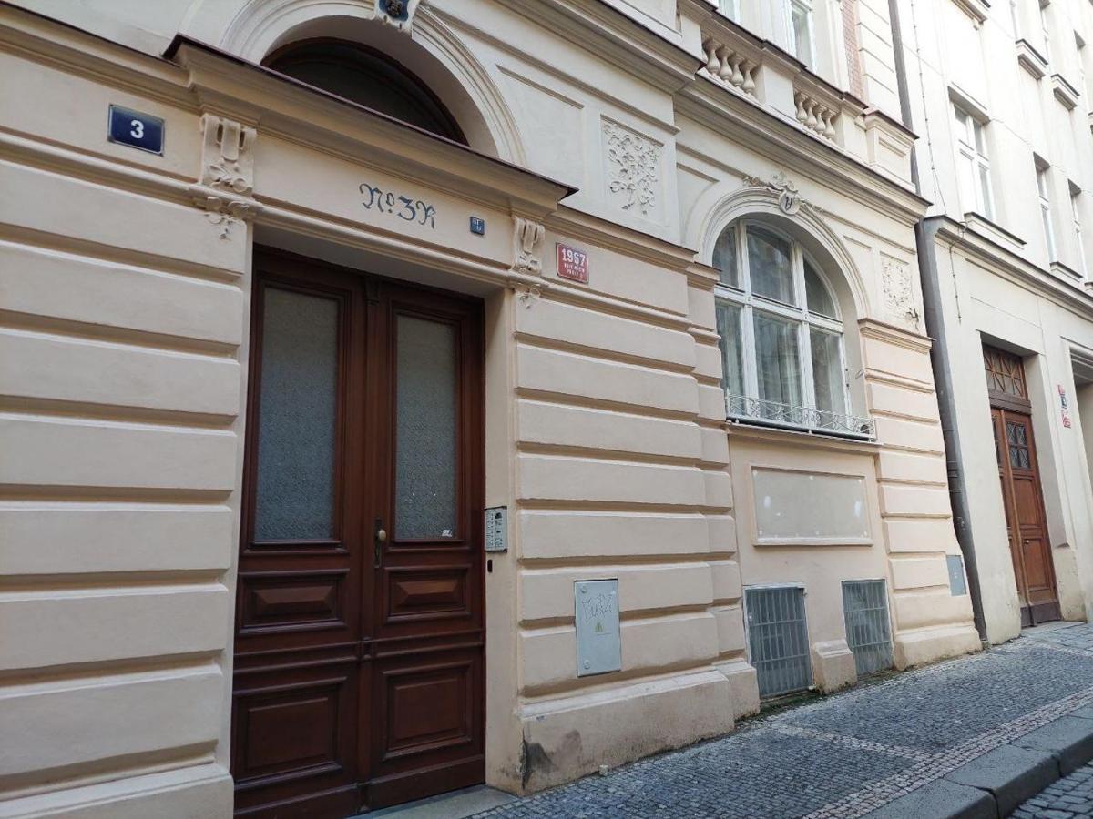 Ai Quattro Angeli Aparthotel Prague Luaran gambar