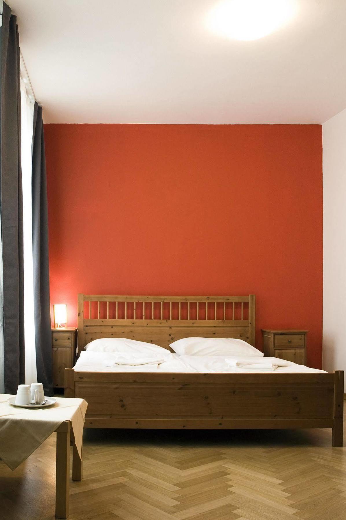 Ai Quattro Angeli Aparthotel Prague Luaran gambar